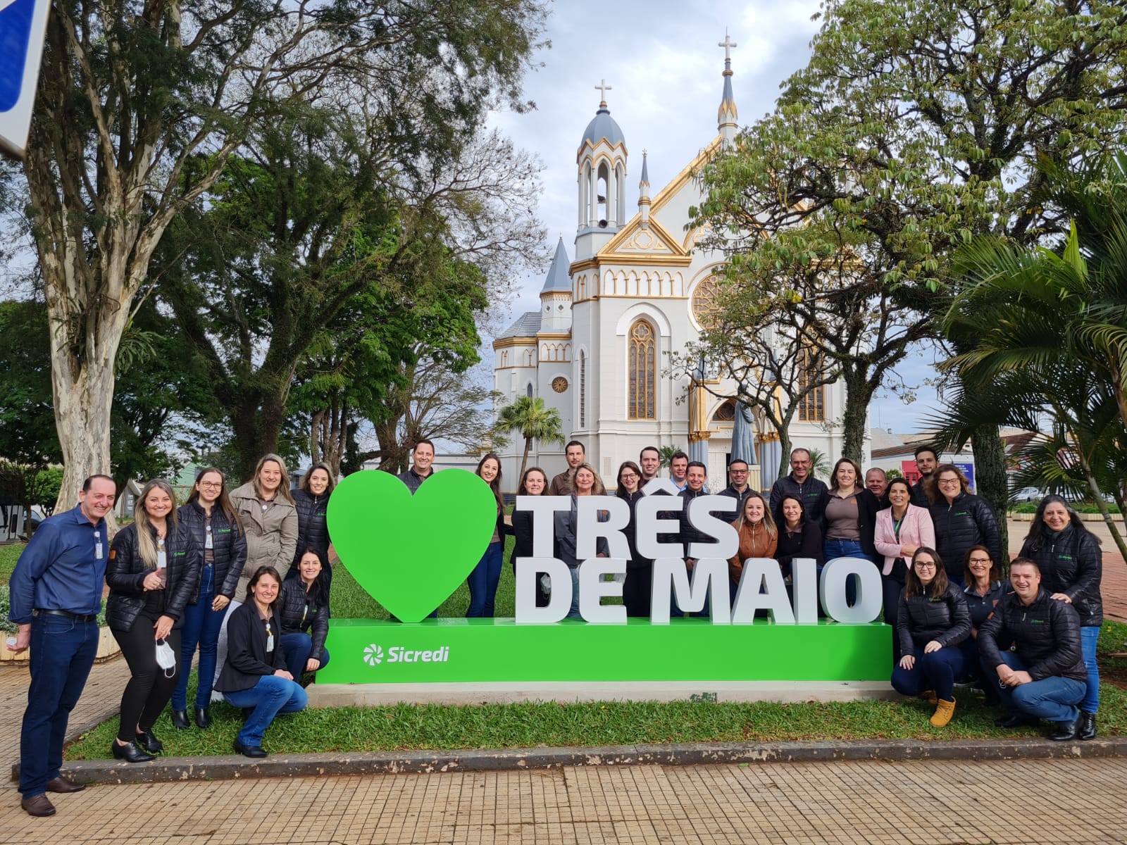 Sicredi Noroeste RS entrega letreiros turísticos a municípios