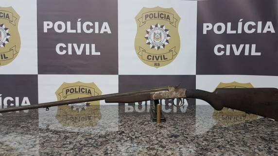 Polícia Civil de Santo Ângelo prende homem por porte ilegal de arma