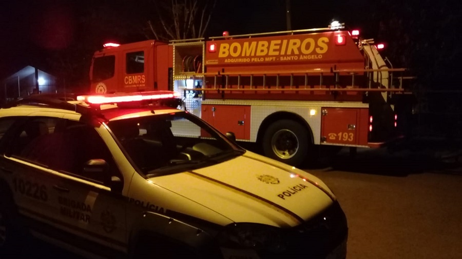 Incêndio consome casa na rua Buricá em Horizontina