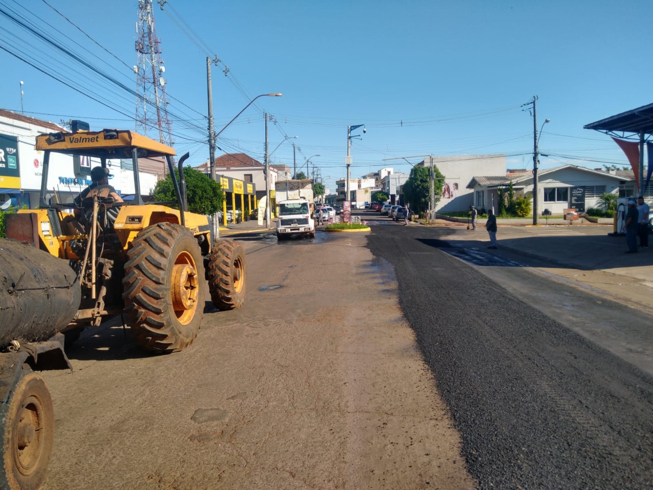 OPERAÇÃO TAPA BURACOS PROSSEGUE NAS VIAS ASFALTADAS DE HORIZONTINA