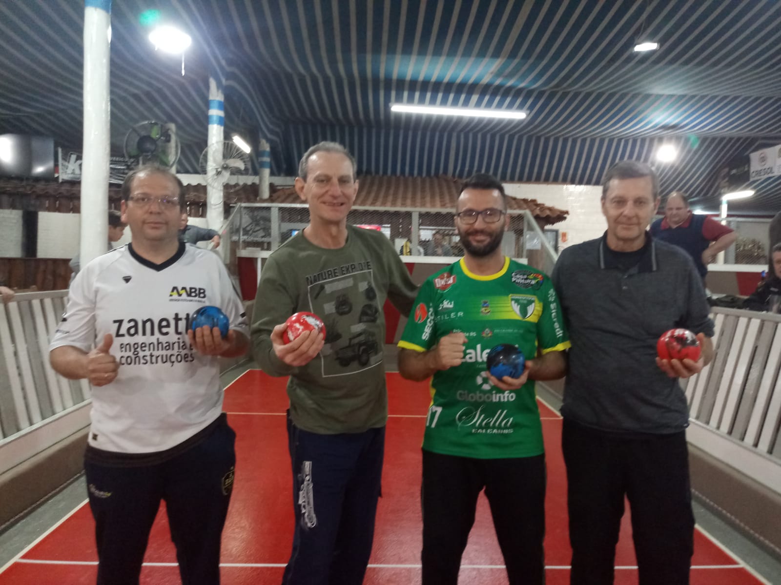 Dupla de Horizontina vence torneio de bochas promovido pelo CTG