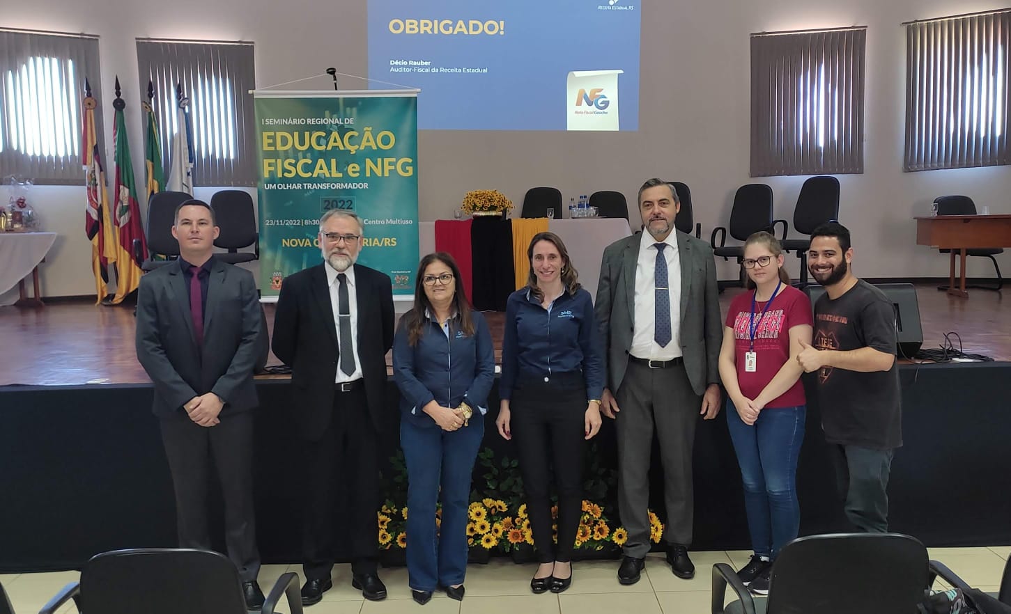 SERVIDORES MUNICIPAIS DE HORIZONTINA PARTICIPARAM DO I SEMINÁRIO  REGIONAL DE EDUCAÇÃO FISCAL E NFG - UM OLHAR TRANSFORMADOR