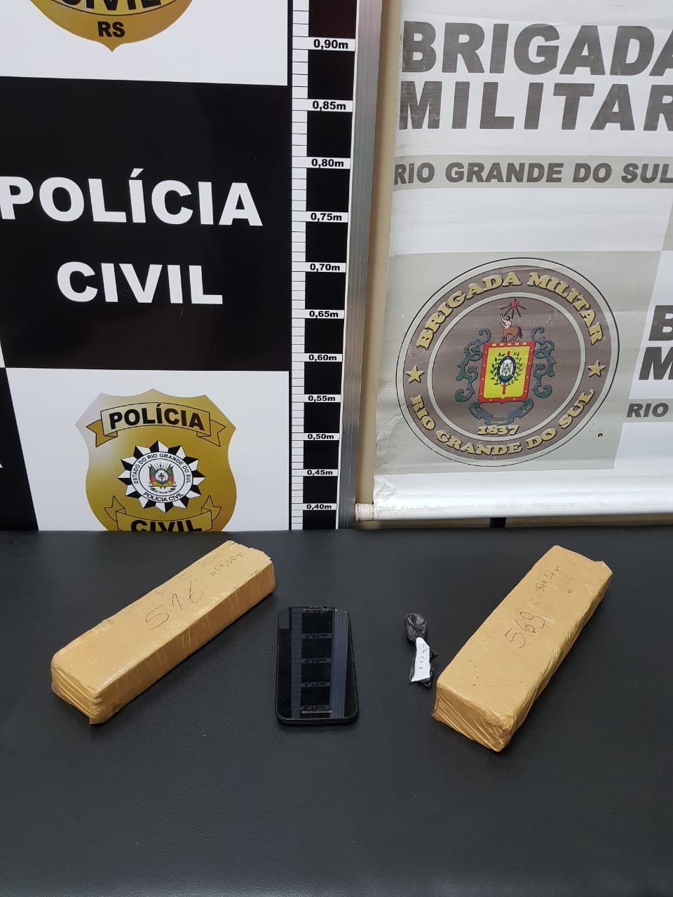 BM e PC prendem homem por tráfico de drogas em Santa Rosa