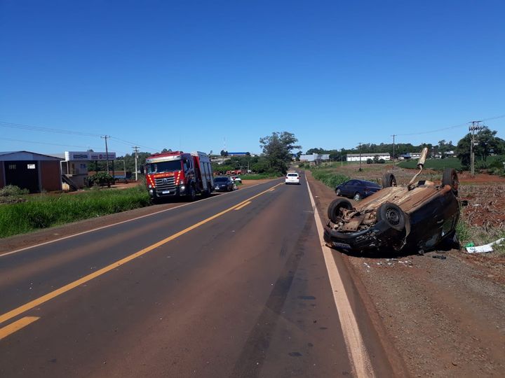 ACIDENTE DEIXA PESSOAS FERIDAS NA RS 342 EM TRÊS DE MAIO