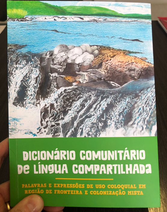 Alunos da Escola Antônio Barella de Novo Machado desenvolvem o primeiro  Dicionário Comunitário de Língua Compartilhada – Lançamento será no dia 16 de  novembro.