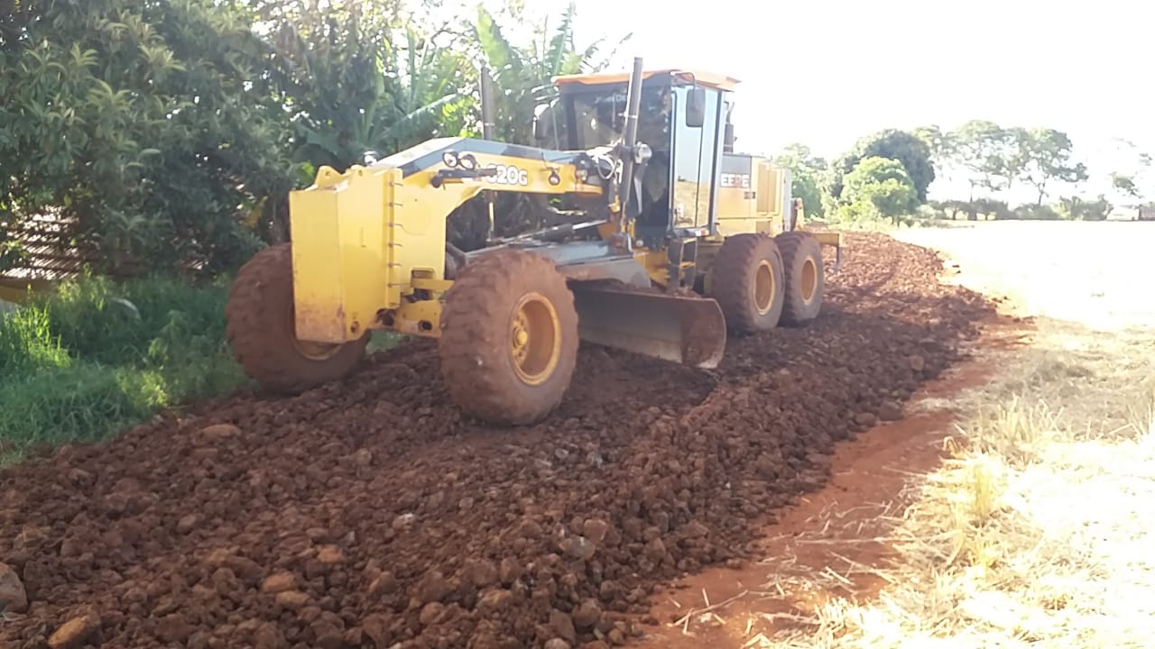 SMILT TRABALHA A MELHORIA DE ACESSO A TAMBO DE LEITE E AMPLIAÇÃO DE METALÚRGICA NA CIDADE