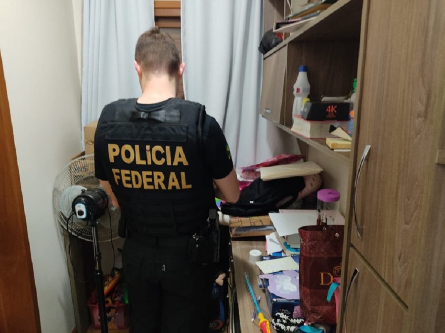 Polícia Federal cumpre mandados de busca em Horizontina contra crimes financeiros