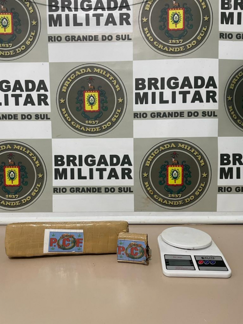 Brigada Militar apreende drogas em Crissiumal