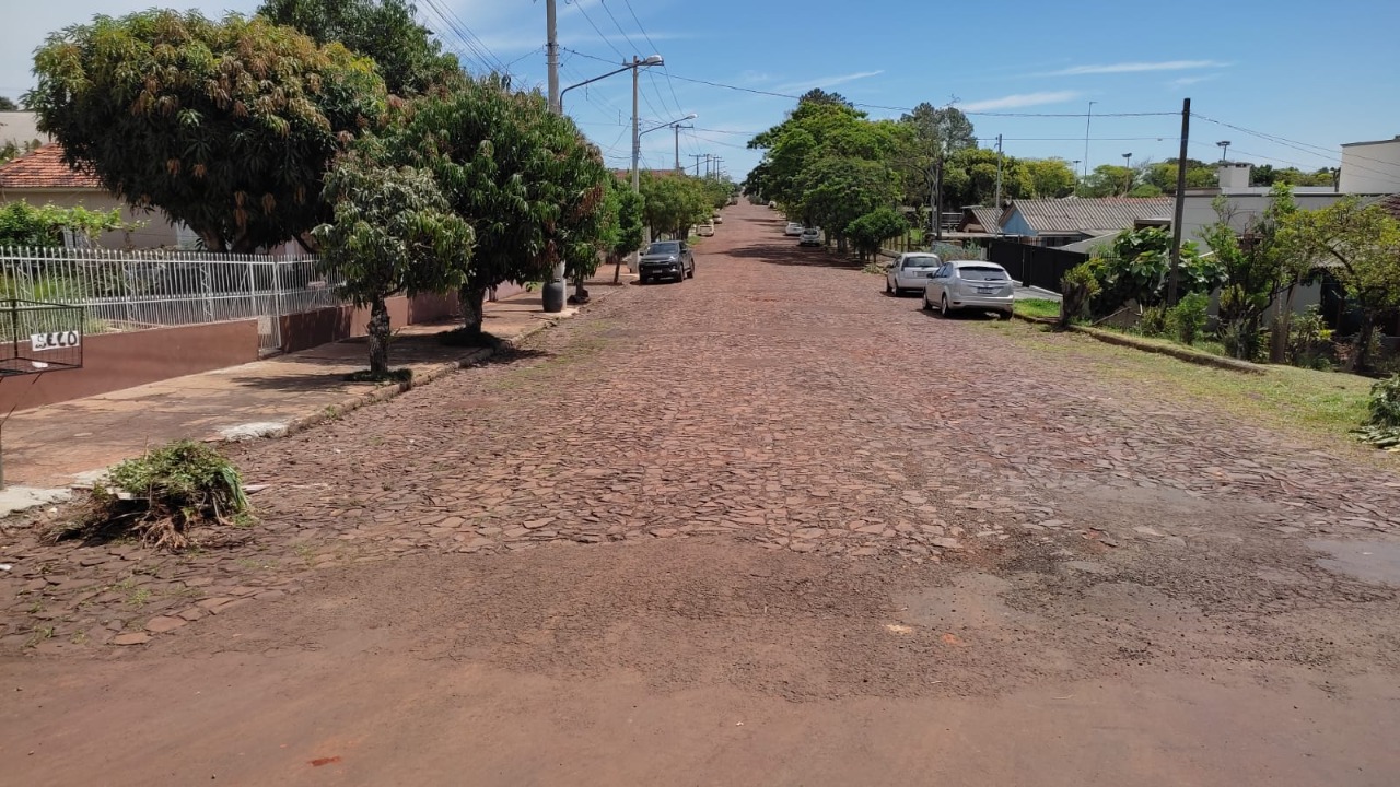 Definida empresa que executará asfaltamento de trechos das ruas Inhacorá, Sergipe e Ipiranga