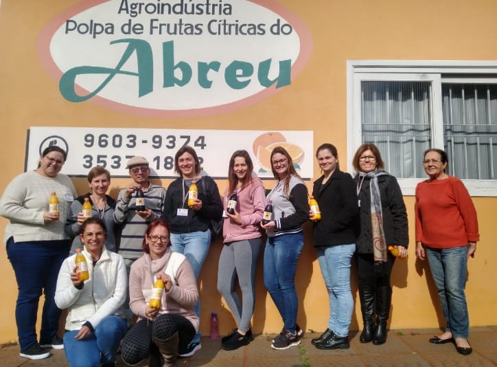 CONSELHO DE ALIMENTAÇÃO ESCOLAR - CAE REALIZA VISITA À ESCOLA E FORNECEDORES DA ALIMENTAÇÃO ESCOLAR