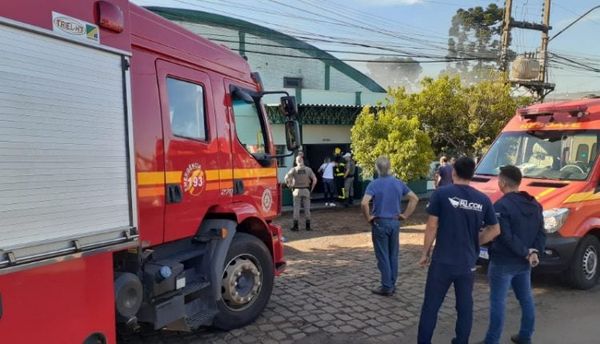 URGENTE:  PELO MENOS TRÊS PESSOAS MORREM EM EXPLOSÃO DE FÁBRICA EM CARAZINHO NESTA QUARTA