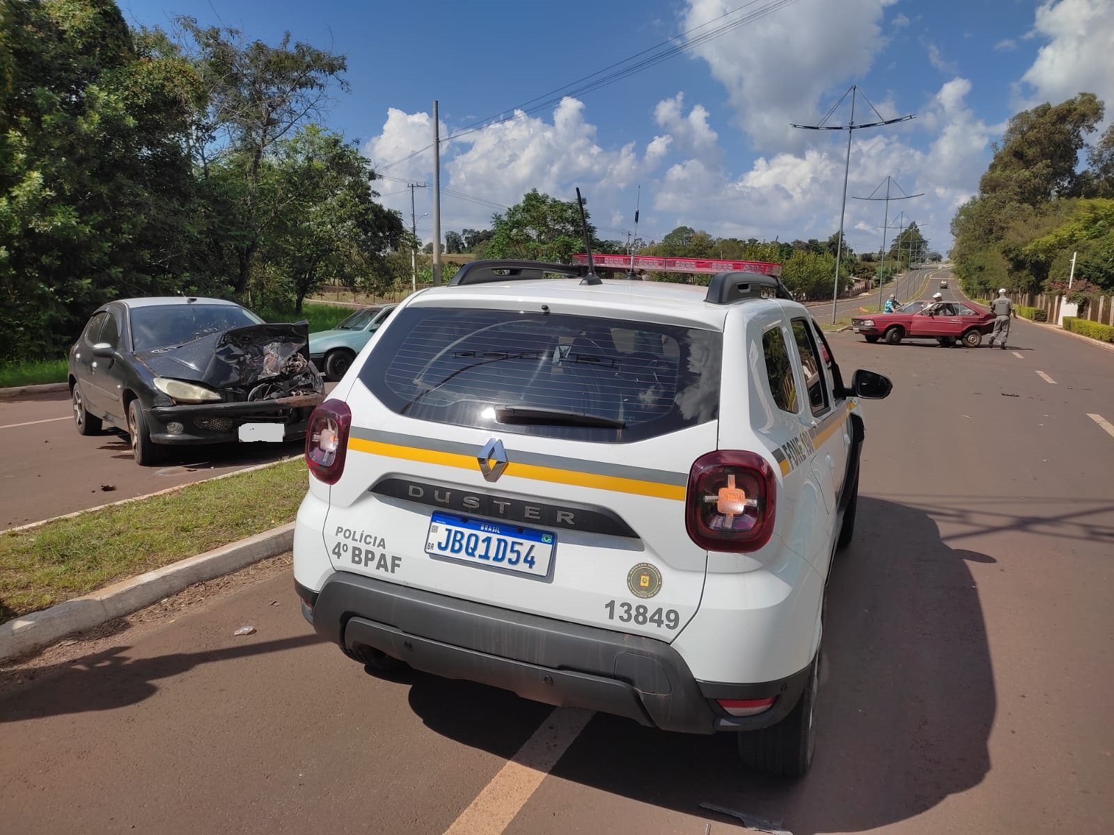 ACIDENTE DE TRÂNSITO REGISTRADO NA AVENIDA DAHNE DE ABREU EM HORIZONTINA