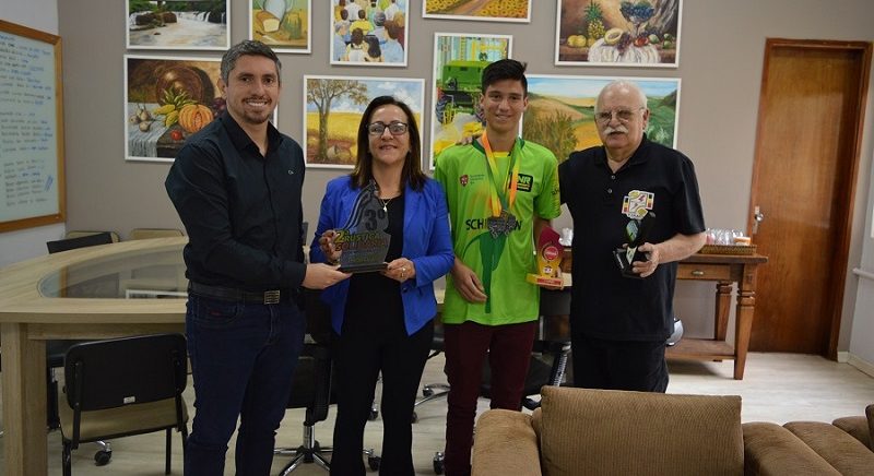 HORIZONTINA- Jovem é destaque no atletismo estadual