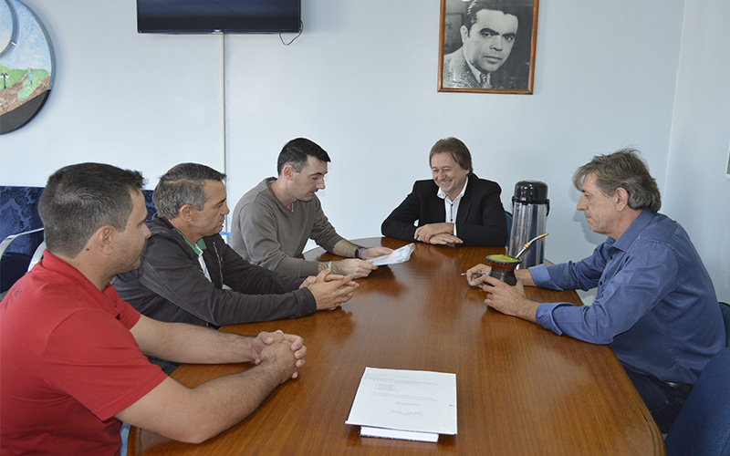 Município assina concessão de área para instalação de empreendimento