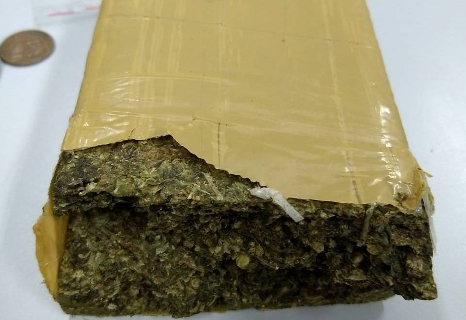 CASAL É PRESO COM QUASE 2 KG DE DROGAS NA ERS 344 EM  TUPARENDI